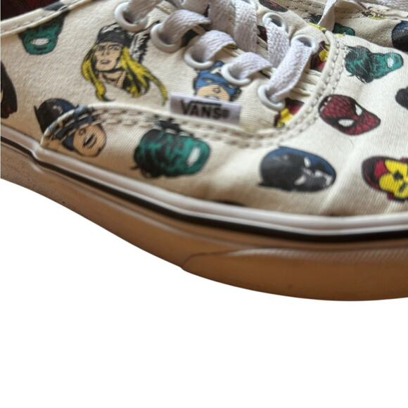 Vans x Marvel Superhero Print Sneakers Women’s Size 9 Limited Edition Men’s 7.5 - Picture 10 of 13
